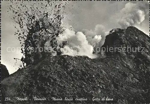 Vulkane Geysire Vulcans Geysers Napoli Vesuvio Nuova bocca eruttiva Getto di lava  Kat. Natur