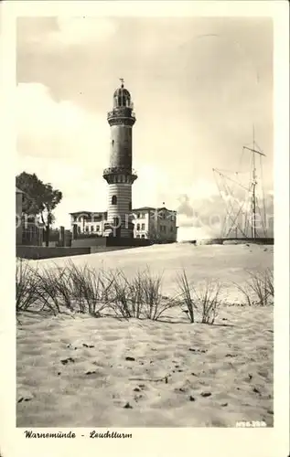 Leuchtturm Lighthouse Warnemuende / Gebaeude /