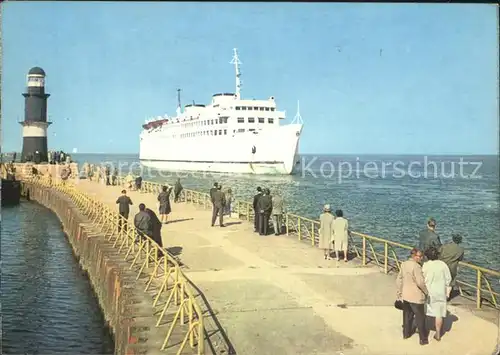 Faehre MS Warnemuende Rostock-Warnemuende  / Schiffe /