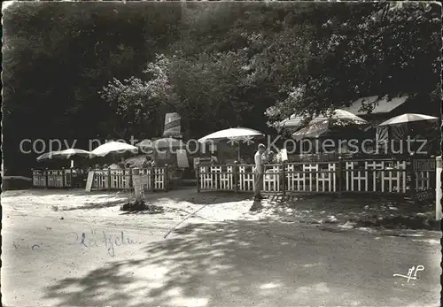 Vaux de Cernay Les Restaurant Touristique L`Ermitage Kat. Cernay la Ville