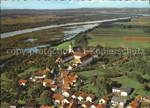 Reichersberg Inn Fliegeraufnahme mit Inn / Reichersberg /Innviertel