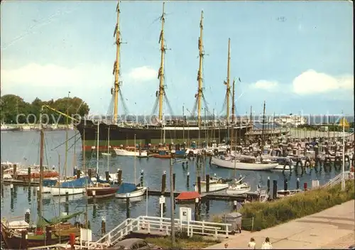 Travemuende Ostseebad Yachthafen Segelschiff Kat. Luebeck