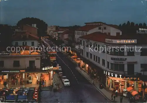 Jesolo Zentrum in der Nacht Kat. Lido di Jesolo