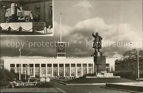 St Petersburg Leningrad Leninplatz Denkmal Statue / Russische Foederation /Nordwestrussland