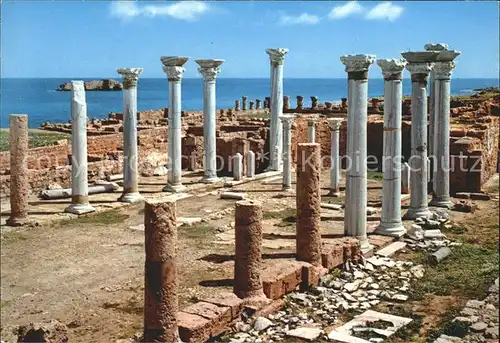 Apollonia Susa Chiesa Centrale Ausgrabungen Saeulen
