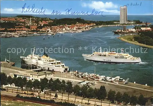 Travemuende Ostseebad Fliegeraufnahme Passagierschiffe Kat. Luebeck