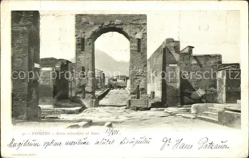 Pompei Arco trionfale al foro