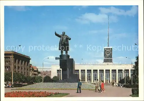 St Petersburg Leningrad Lenin Denkmal Bahnhof  / Russische Foederation /Nordwestrussland