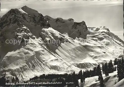 Arlberg Omeshorn mit Madlochabfahrt Gebirgspanorama Kat. Oesterreich