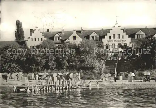 Lubmin Ostseebad Strand mit Philipp Mueller-Heim / Lubmin /Ostvorpommern LKR