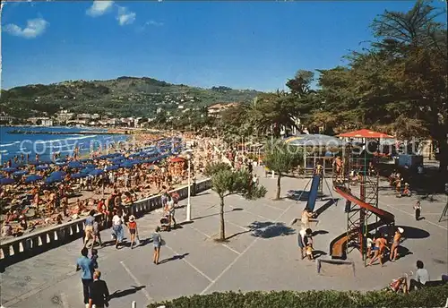 Diano Marina Spielplatz an der Strandpromenade Kat. Italien