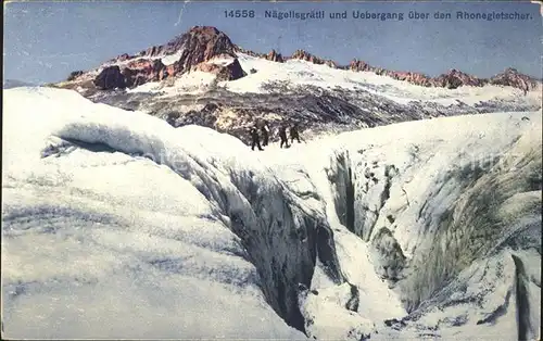 Gletsch Naegelisgraetli und uebergang ueber den Rhonegletscher Bergsteiger Kat. Rhone