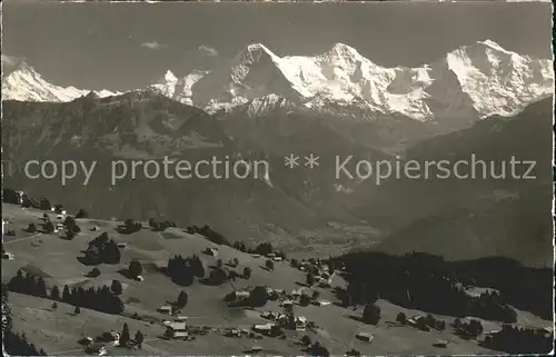Waldegg Beatenberg Amisbuehl Schreckhorn Finsteraarhorn Eiger Moench Jungfrau Berner Alpen / Beatenberg /Bz. Interlaken
