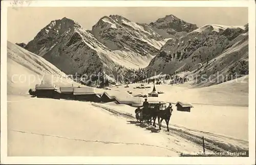 Sertigtal Schlittenfahrt Alpenpanorama im Winter / Sertigpass /Rg. Sertig Doerfli