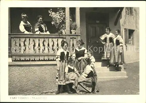 Praettigau Region Frauen in Tracht Kat. Davos