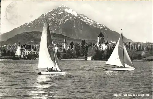 Spiez BE mit Niesen Segelboote Kat. Spiez