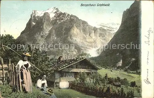 Grindelwald Bernerhaus Frauen in Tracht Kat. Grindelwald