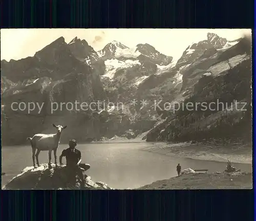 Kandersteg BE Oeschinensee Bluemlisalp Kind mit Ziege Kat. Kandersteg