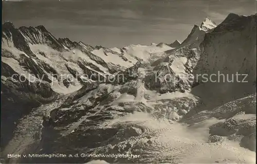 Grindelwaldgletscher Blick von Mittellegihuette Kat. Grindelwald