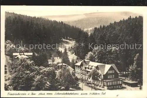 Friedrichroda Blick vom Schmuckfelsen ins kuehle Tal Kat. Friedrichroda