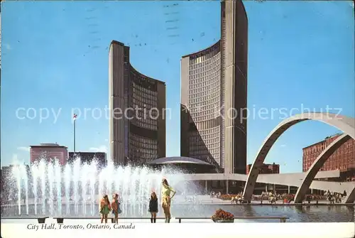 Toronto Canada City Hall Wasserspiele Brueckenbogen Kat. Ontario
