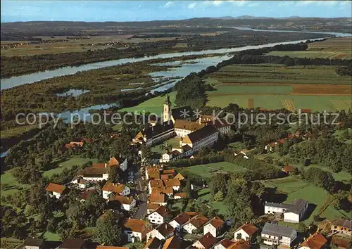 Reichersberg Inn Fliegeraufnahme Augustiner Chorherrenstift Inn / Reichersberg /Innviertel