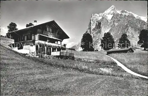 Grindelwald Tea Room Chalet Grindelwaldstuebli mit Wetterhorn Berner Alpen Kat. Grindelwald