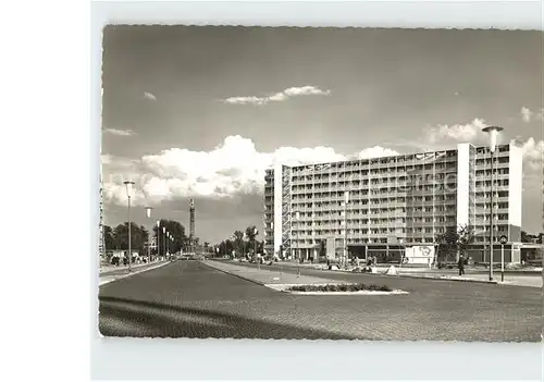Tiergarten Berlin Hansaviertel Schwedenhaus Siegessaeule / Berlin /Berlin Stadtkreis