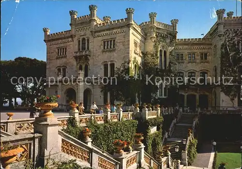 Trieste Die Burg mit Anlegertreppe im Miramare Park Kat. Trieste