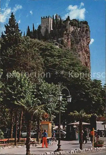 Arco Trentino Giardini ai piedi del Castello Kat. Italien