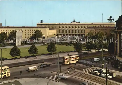 Berlin Tempelhof Platz der Luftbruecke  Kat. Berlin