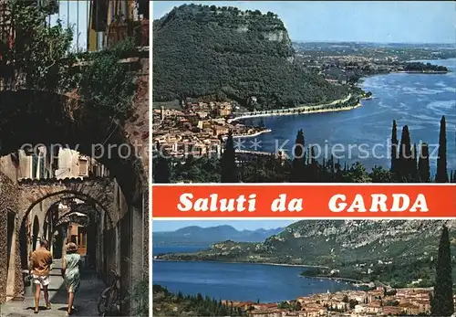 Garda Lago di Garda Altstadtgaesschen Gesamtansicht Panorama