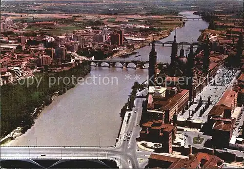 Zaragoza Aragon Puente de Santiago y Basilica del Pilar vista aerea Kat. Zaragoza Saragossa