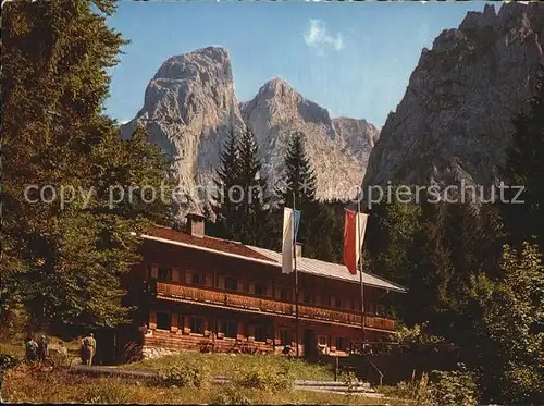 Kaisertal Kaisertalhuette Hans Berger Haus Schutzhaus am Wilden Kaiser Kaisergebirge Totenkirchl Kat. Kufstein