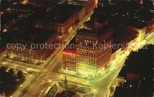 Cleveland Ohio Fliegeraufnahme Downtown at night Public Square Kat. Cleveland