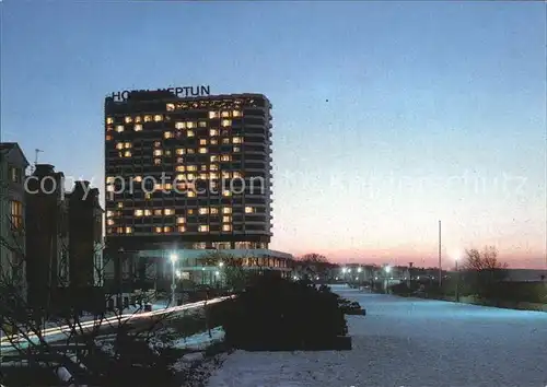 Warnemuende Ostseebad Hotel Neptun und Stranpromenade Kat. Rostock
