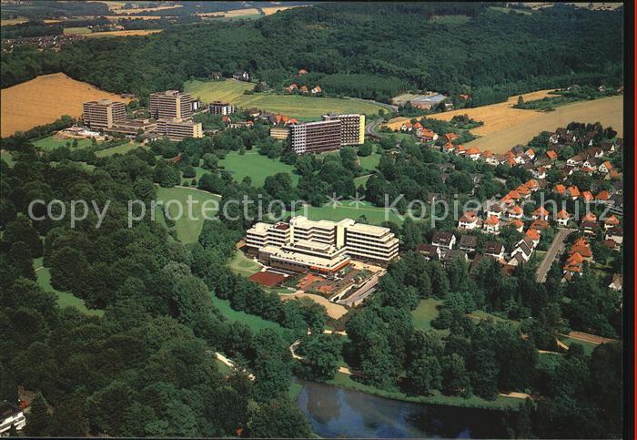 AK / Ansichtskarte Bad_Salzuflen Fliegeraufnahme Kliniken am Burggraben