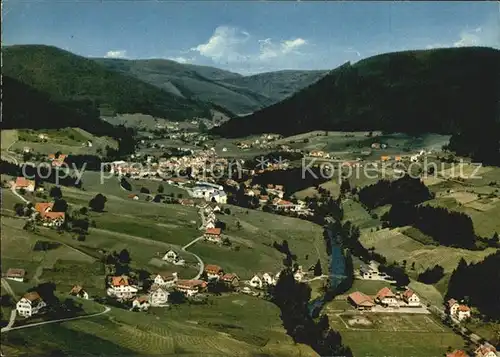 Mitteltal Schwarzwald Hoehenluftkurort Wintersportplatz Fliegeraufnahme Kat. Baiersbronn