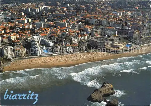 Biarritz Pyrenees Atlantiques Le Basta et la grande plage vue aerienne Kat. Biarritz