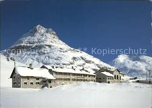 Bernina Suot Berggasthaus Berninahaus Winterpanorama Alpen
