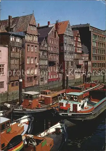 Hamburg Alte Haeuser am Nicolaifleet Fischerboote Kat. Hamburg
