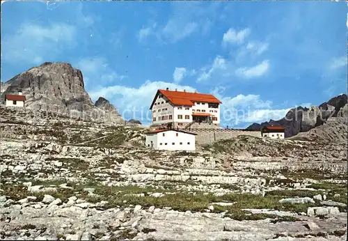 Dreizinnenhuette Rifugio Antonio Locatelli Dolomiten Kat. Sexten Sesto Suedtirol