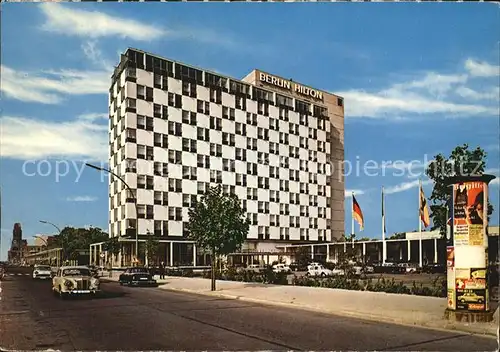 Berlin Hilton Hotel Litfasssaeule Kat. Berlin