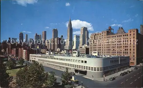 Manhattan New York Skyline showing the new East Side Airlines Terminal Kat. Manhattan