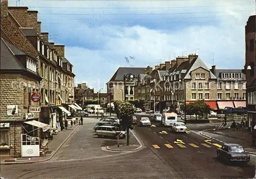 Saint Hilaire du Harcouet Le Carrefour Central Kat. Saint Hilaire du Harcouet