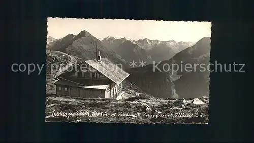 Penkenjochhuette Schutzhaus Zillertaler Alpen Alpenpanorama Kat. Finkenberg