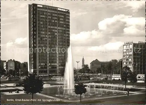 Berlin Fritz Reuter Platz mit Springbrunnen und Telefunken Hochhaus Kat. Berlin