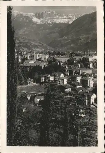 Gries Quirein Bozen Panorama mit Rosengarten Dolomiten verso il Catinaccio / Bozen /Trentino Suedtirol