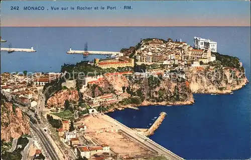 Monaco Vue sur le Rocher et le Port Kat. Monaco