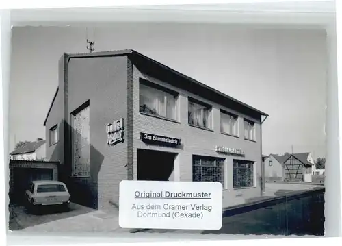 Heide Bruehl Gaststaette Fenster * / Bruehl /Rhein-Erft-Kreis LKR